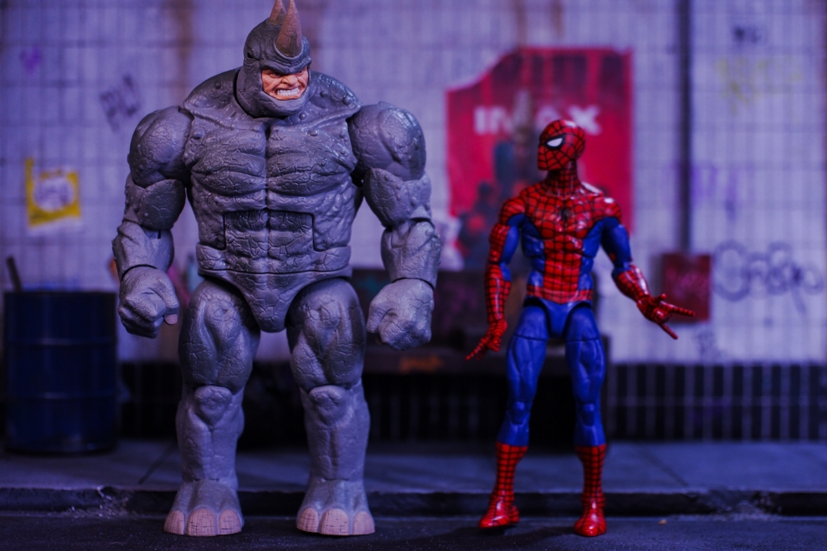 REVIEW: Marvel Legends Rhino – FREETHEFIGURES