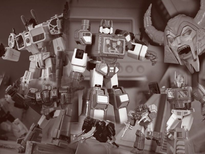 FEATURE: BLOKEES TRANSFORMERS