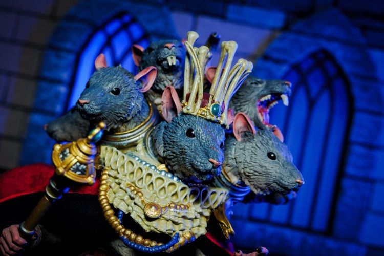 REVIEW: FIGURA OBSCURA MOUSE&nbsp;KING